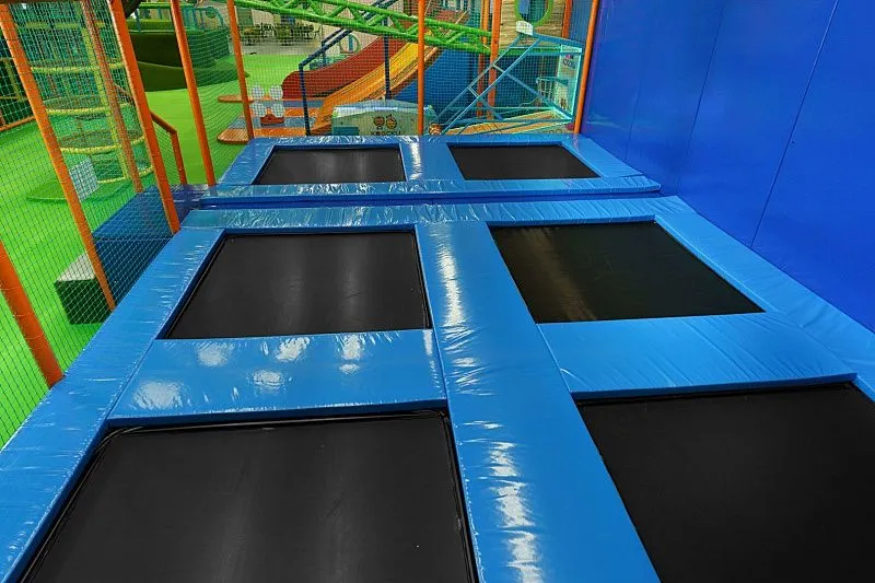 Батутная арена